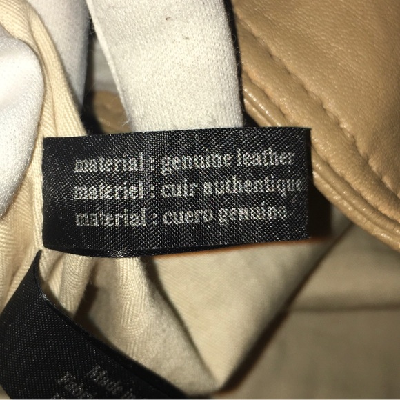 Oversized Tote - Picture 3 of 13